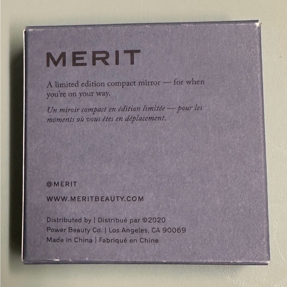 Merit Beauty Limited Edition The Compact Mirror - Picture 4 of 5